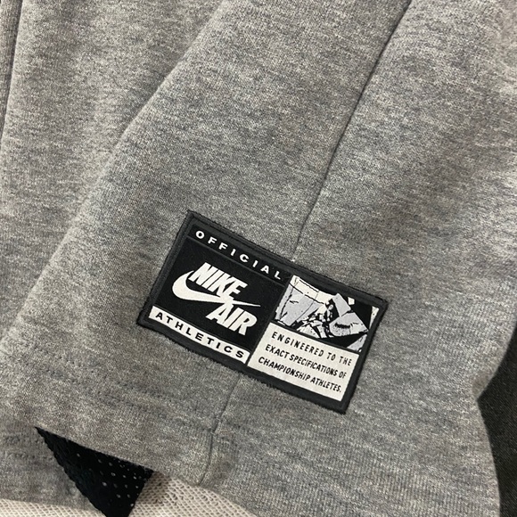 Nike Hoodie - Picture 3 of 4